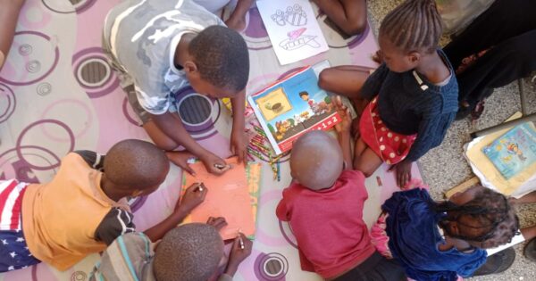 The Nyali Community Library Becomes a Hub for Local Children During School Break